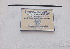 foto placa Moncada